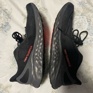 New Balance Men's Black and Red Athletic Shoes